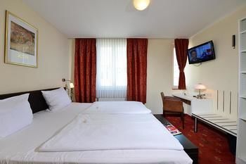 Hotel Domstern Keulen