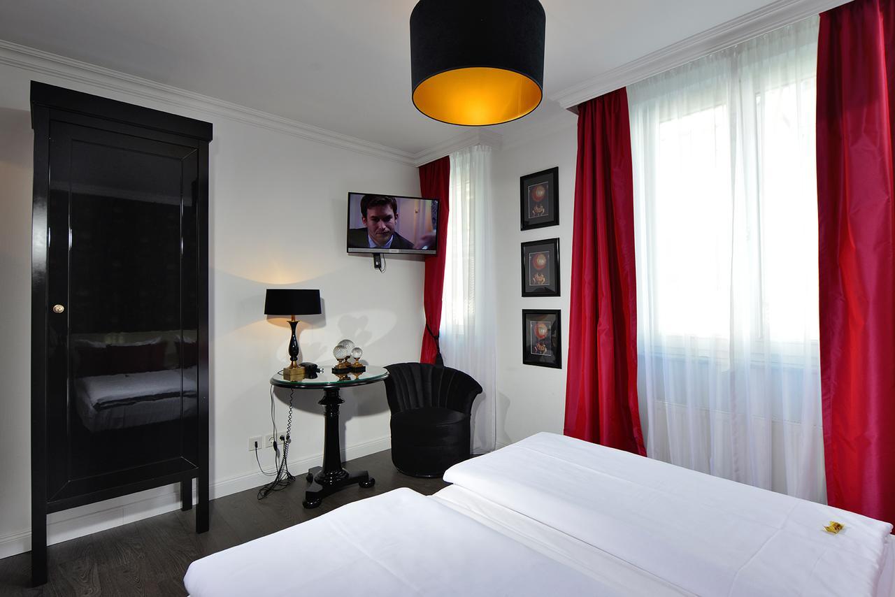 Domstern 3* Keulen